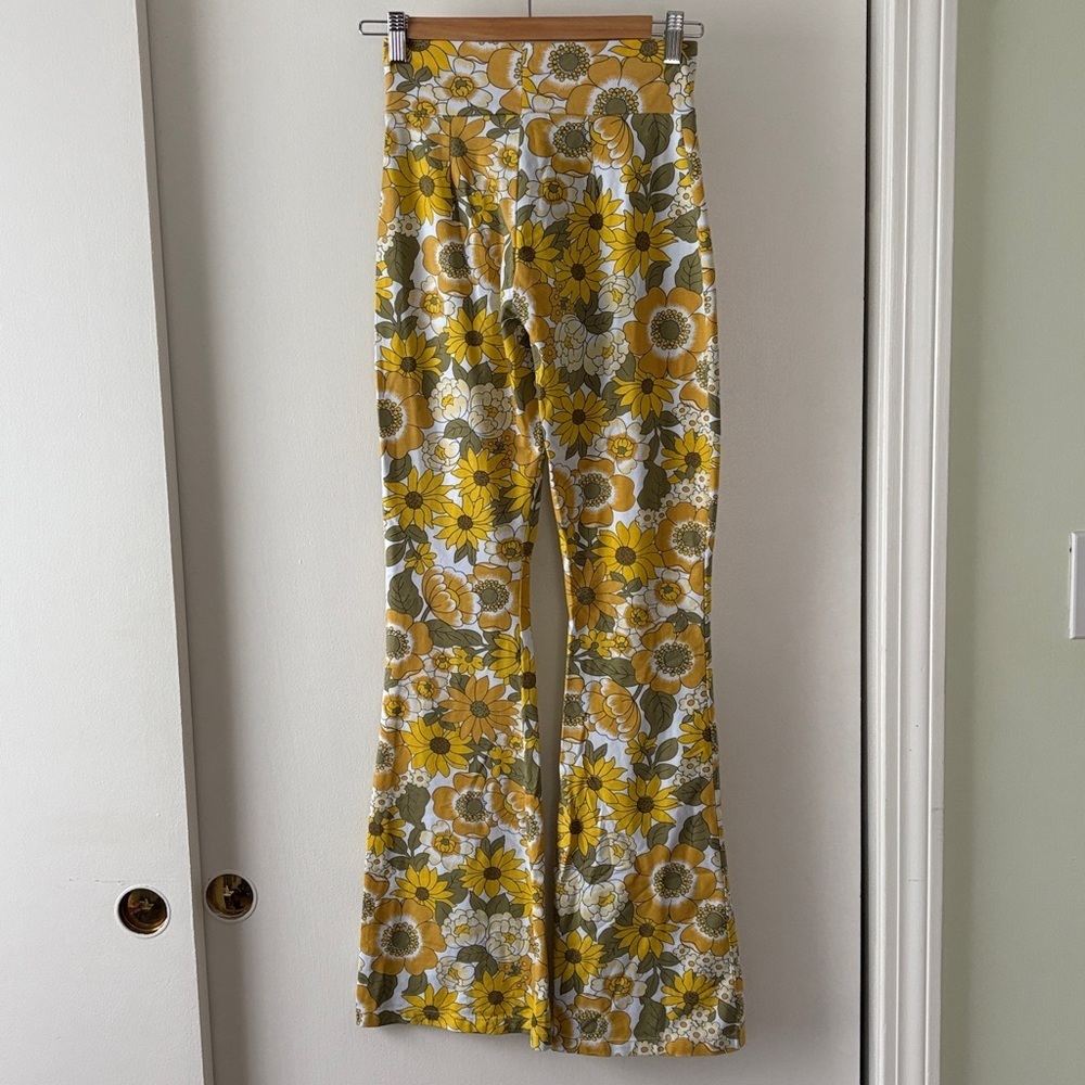 Her Pony The Label Buttercup Flares Pants 8 - Picture 6 of 12